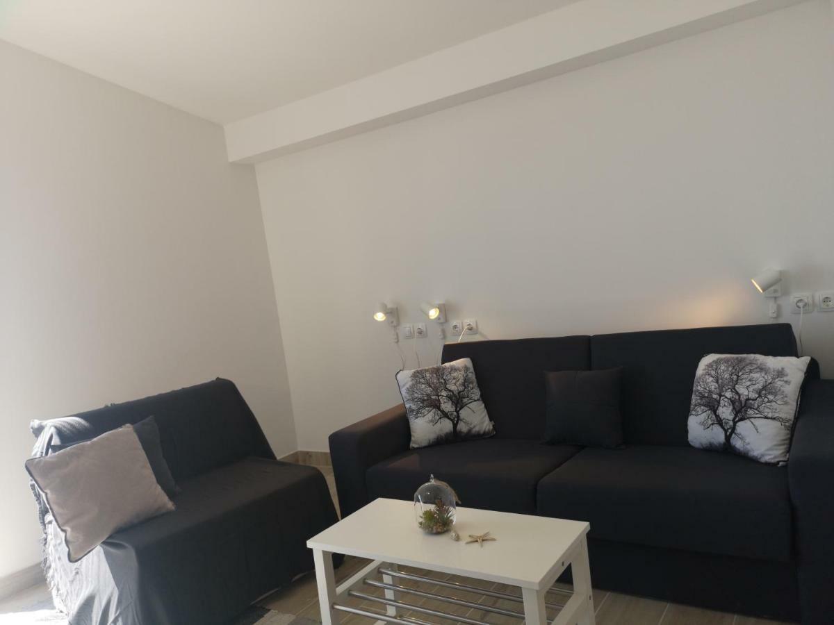 Apartman Studio Kod Ujevica Baška Voda Exterior foto